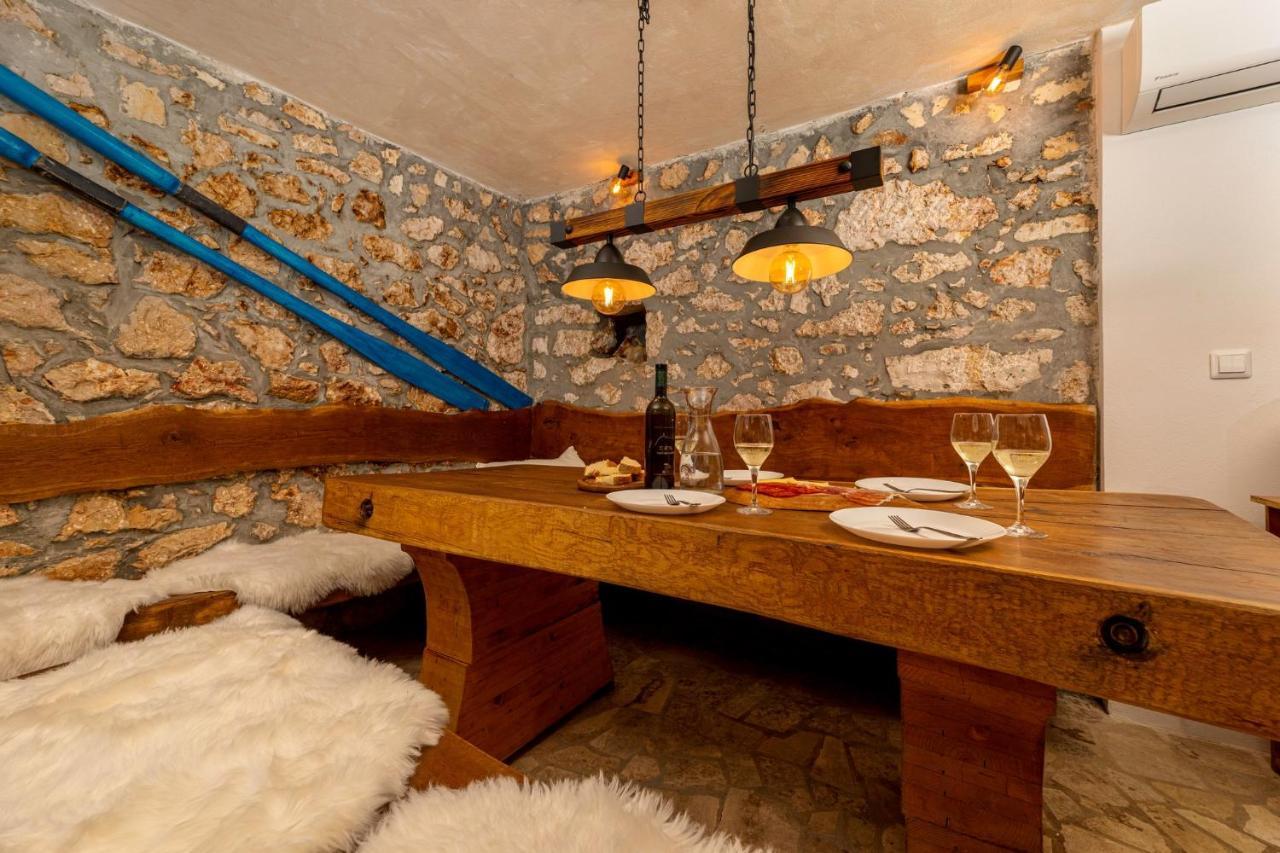 Villa O'Lucky Polje  エクステリア 写真